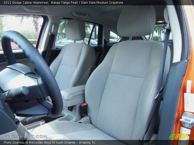 Front Seat of 2011 Caliber Mainstreet