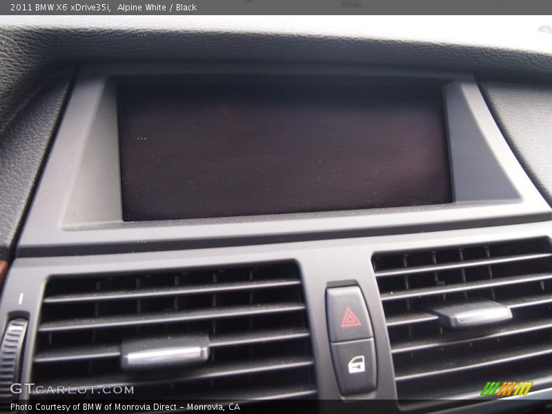 Alpine White / Black 2011 BMW X6 xDrive35i