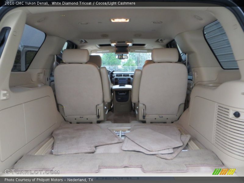  2010 Yukon Denali Trunk