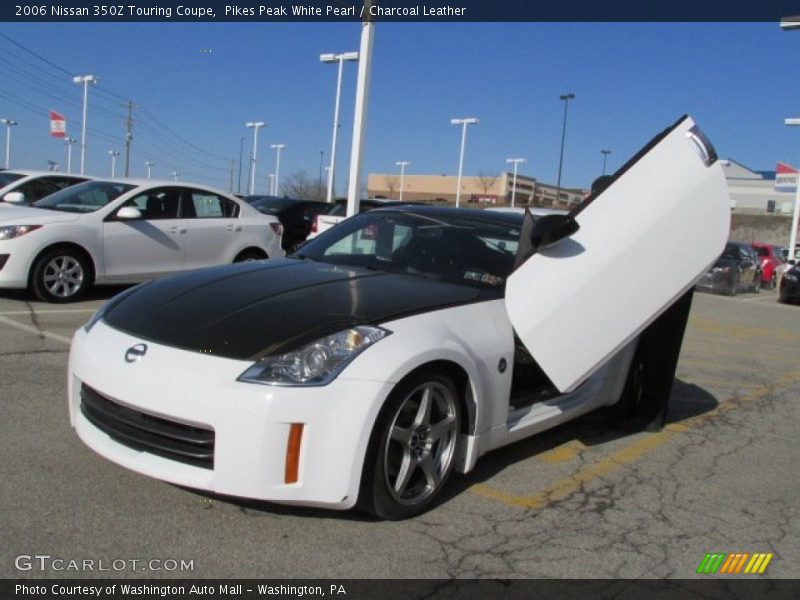 Pikes Peak White Pearl / Charcoal Leather 2006 Nissan 350Z Touring Coupe