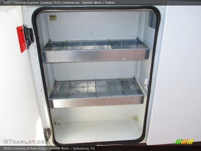 Summit White / Pewter 2007 Chevrolet Express Cutaway 3500 Commercial