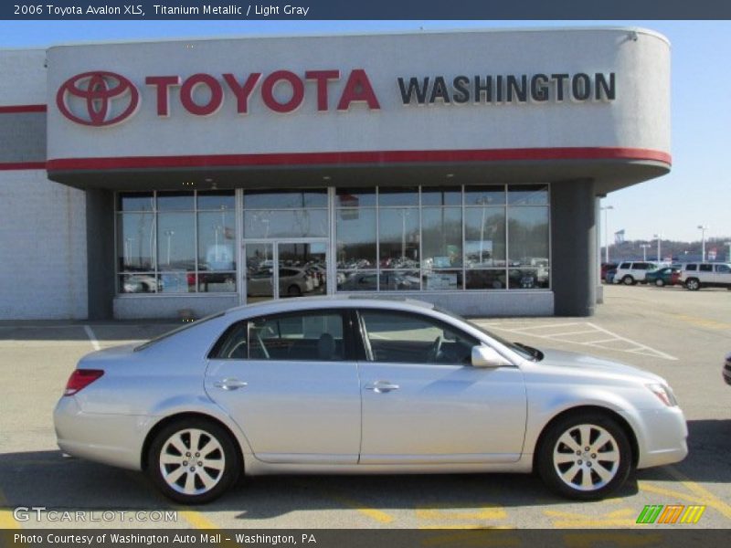 Titanium Metallic / Light Gray 2006 Toyota Avalon XLS