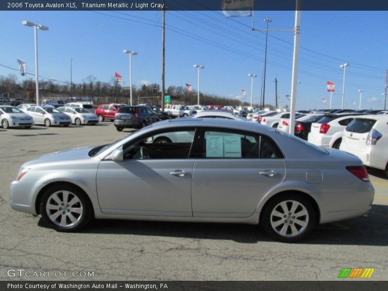 Titanium Metallic / Light Gray 2006 Toyota Avalon XLS