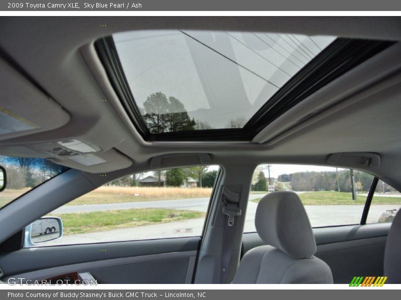 Sky Blue Pearl / Ash 2009 Toyota Camry XLE