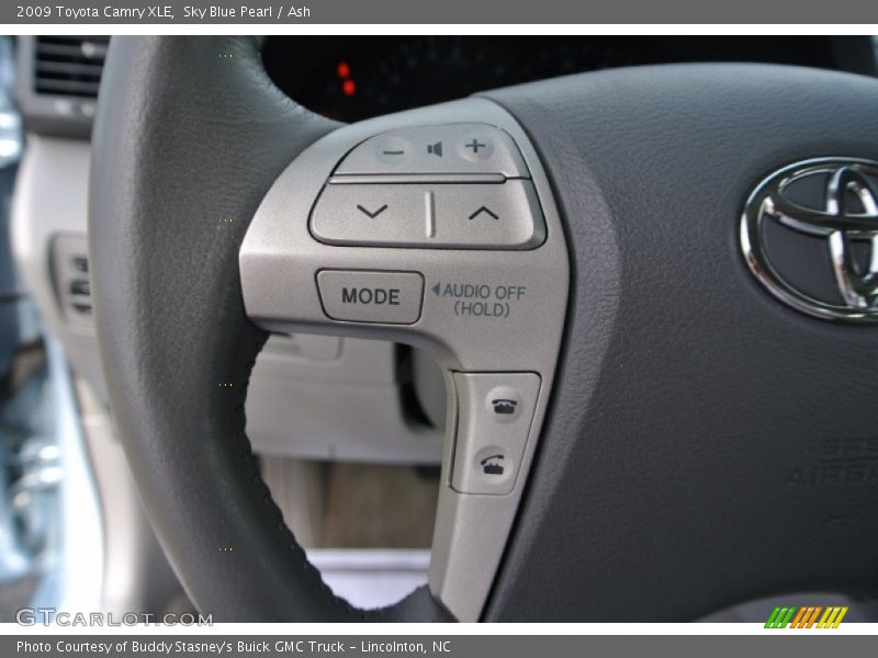 Sky Blue Pearl / Ash 2009 Toyota Camry XLE
