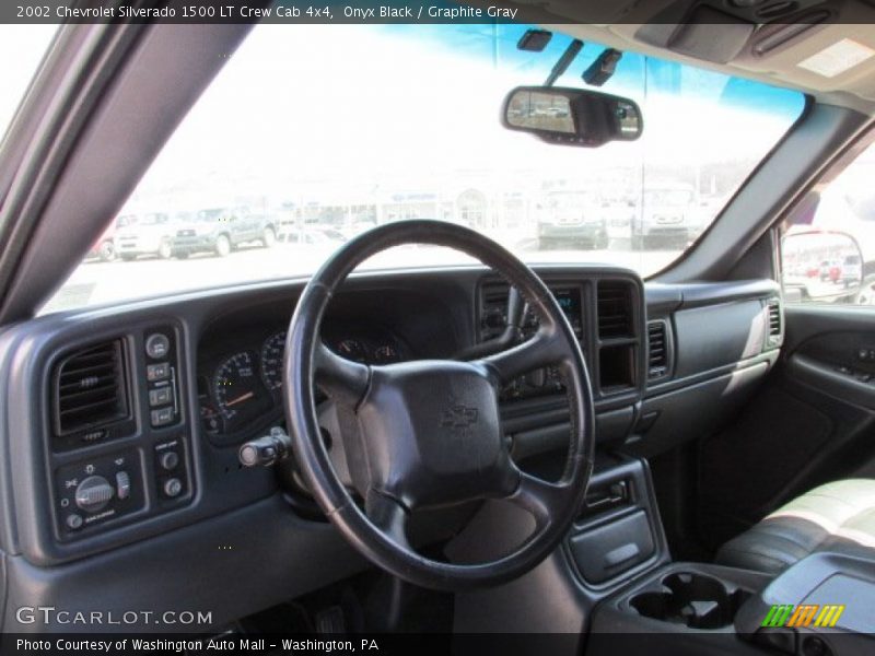 Onyx Black / Graphite Gray 2002 Chevrolet Silverado 1500 LT Crew Cab 4x4