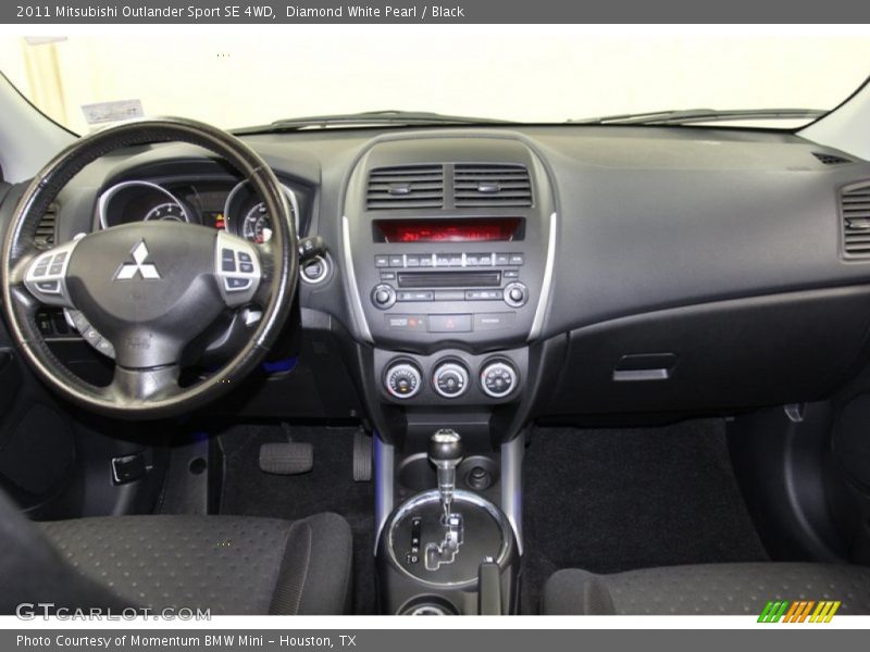 Diamond White Pearl / Black 2011 Mitsubishi Outlander Sport SE 4WD