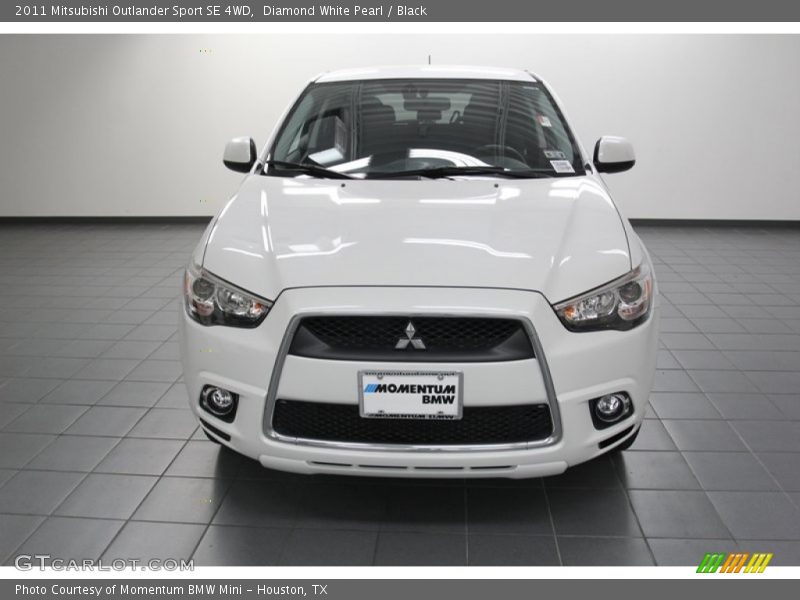 Diamond White Pearl / Black 2011 Mitsubishi Outlander Sport SE 4WD