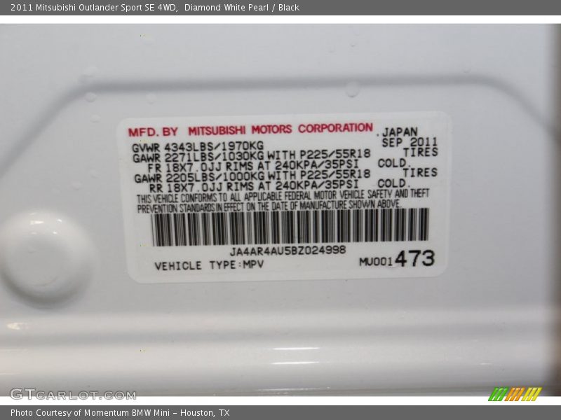 Diamond White Pearl / Black 2011 Mitsubishi Outlander Sport SE 4WD