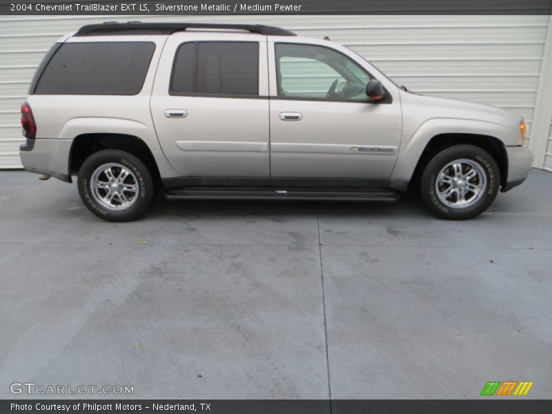 Silverstone Metallic / Medium Pewter 2004 Chevrolet TrailBlazer EXT LS
