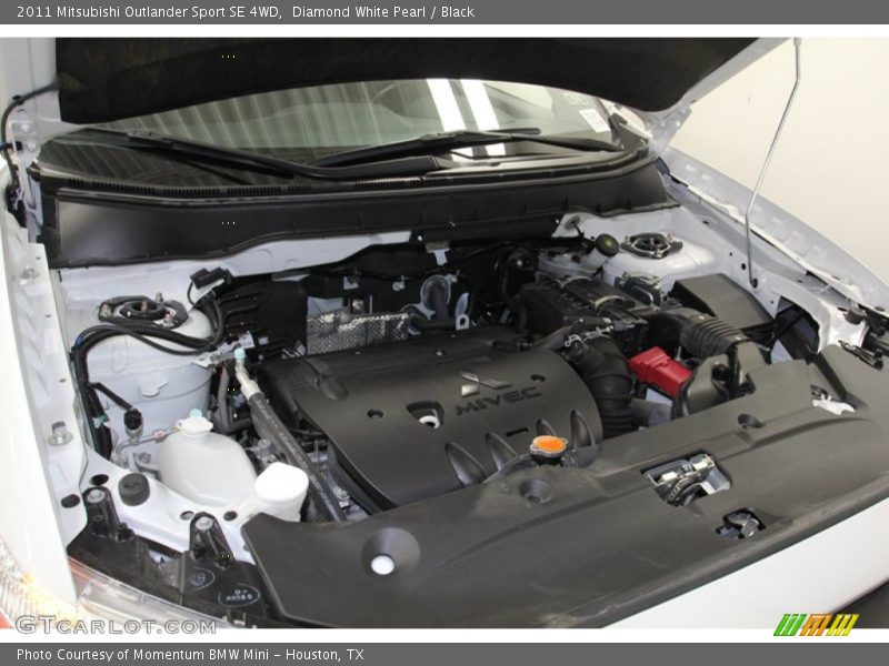 Diamond White Pearl / Black 2011 Mitsubishi Outlander Sport SE 4WD