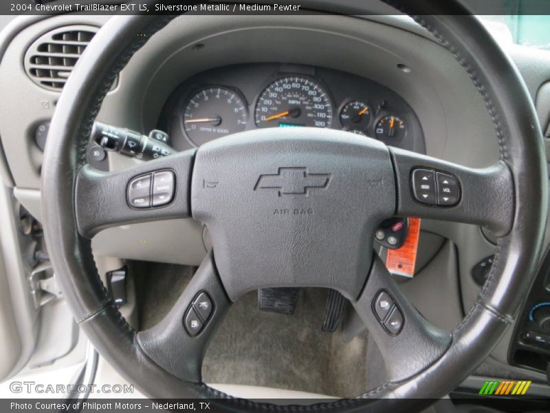 Silverstone Metallic / Medium Pewter 2004 Chevrolet TrailBlazer EXT LS