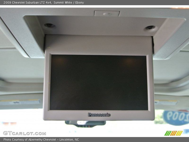 Summit White / Ebony 2009 Chevrolet Suburban LTZ 4x4