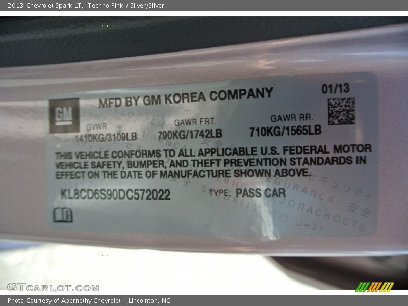 Techno Pink / Silver/Silver 2013 Chevrolet Spark LT