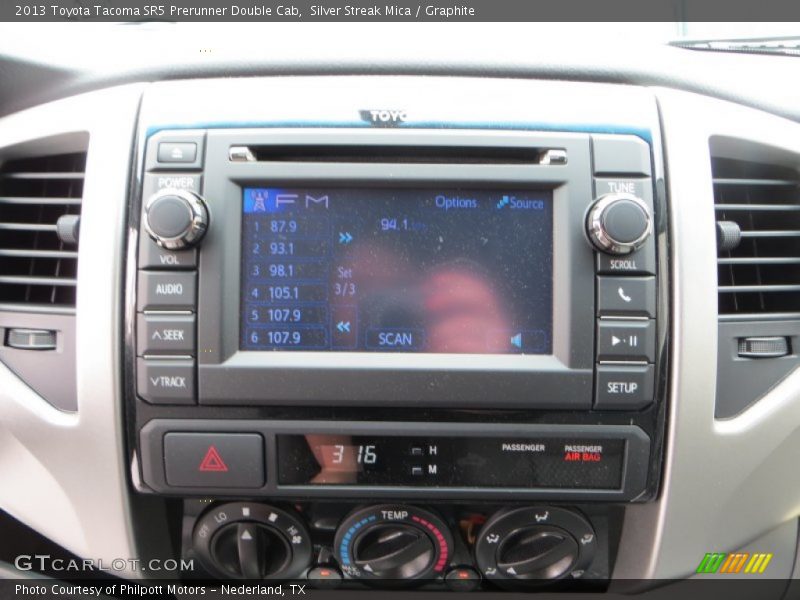 Silver Streak Mica / Graphite 2013 Toyota Tacoma SR5 Prerunner Double Cab