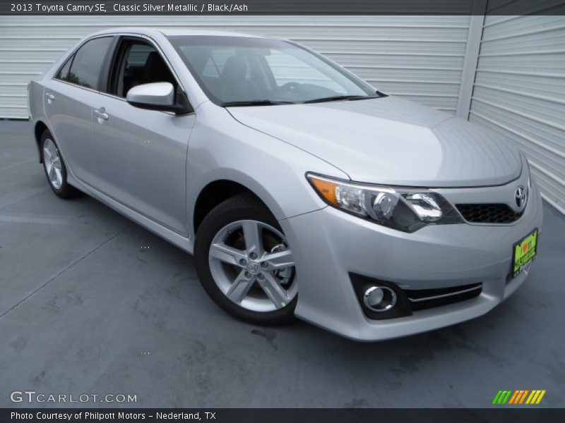 Classic Silver Metallic / Black/Ash 2013 Toyota Camry SE