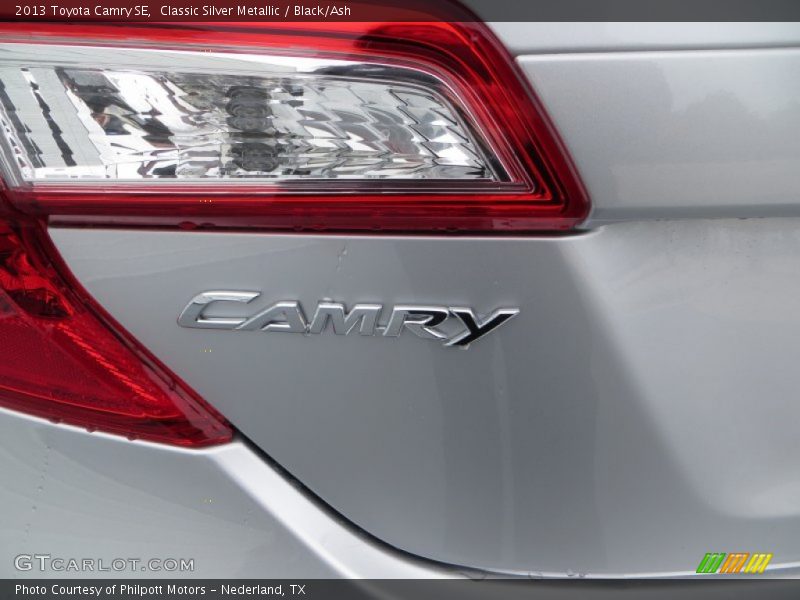 Classic Silver Metallic / Black/Ash 2013 Toyota Camry SE