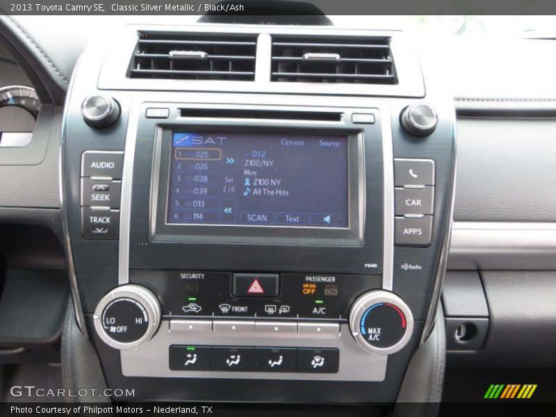 Classic Silver Metallic / Black/Ash 2013 Toyota Camry SE