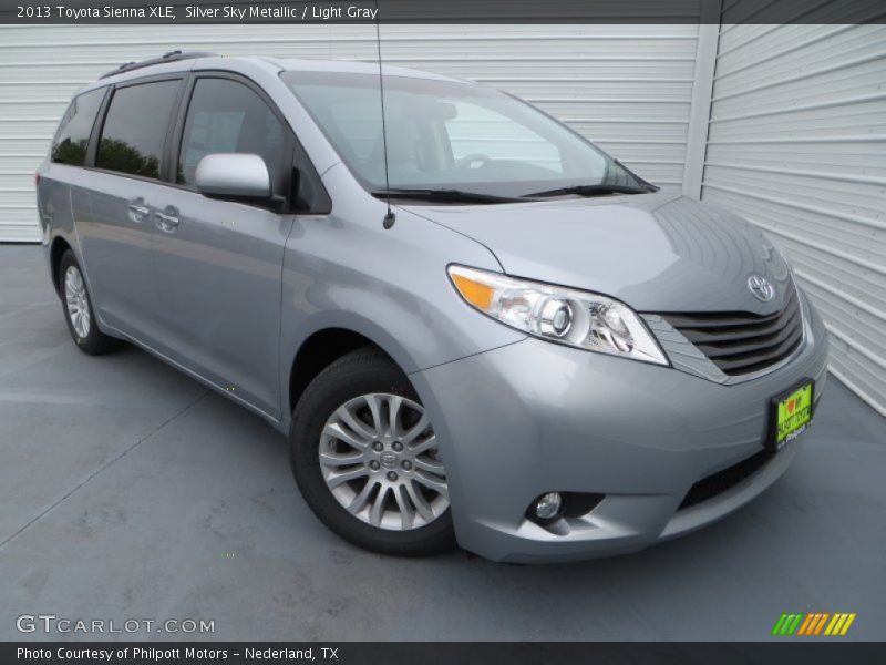 Silver Sky Metallic / Light Gray 2013 Toyota Sienna XLE