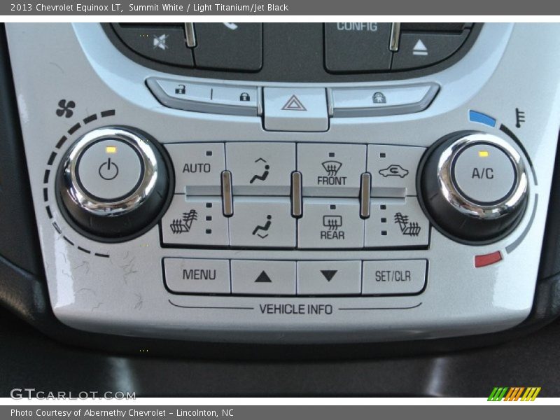 Summit White / Light Titanium/Jet Black 2013 Chevrolet Equinox LT