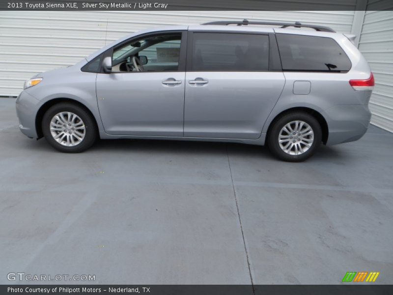Silver Sky Metallic / Light Gray 2013 Toyota Sienna XLE