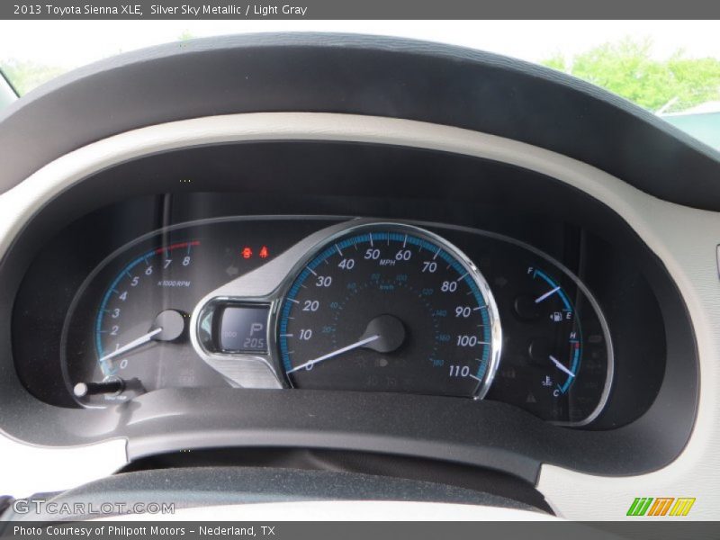 Silver Sky Metallic / Light Gray 2013 Toyota Sienna XLE