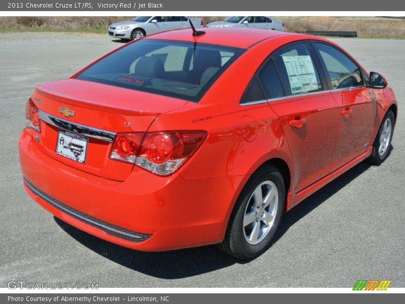 Victory Red / Jet Black 2013 Chevrolet Cruze LT/RS