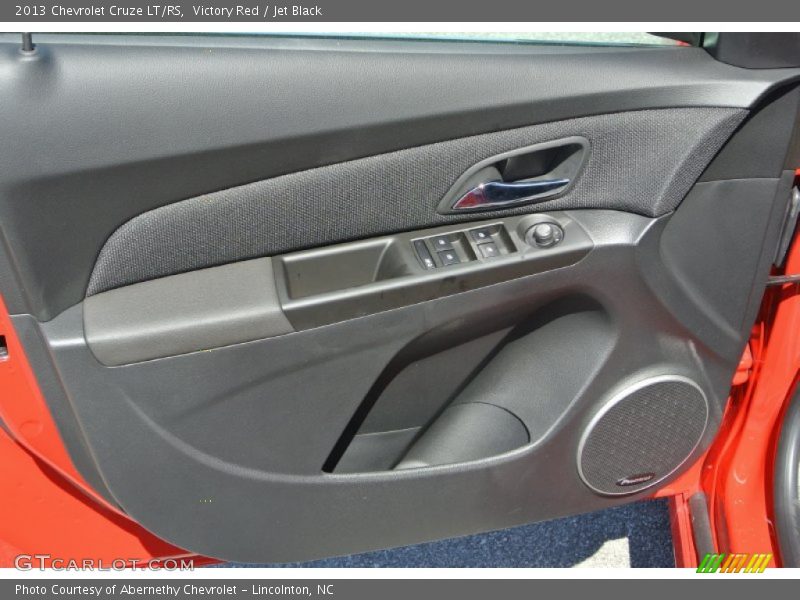 Victory Red / Jet Black 2013 Chevrolet Cruze LT/RS