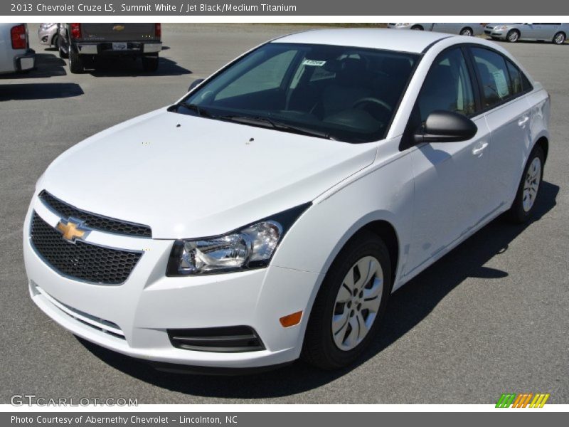 Summit White / Jet Black/Medium Titanium 2013 Chevrolet Cruze LS