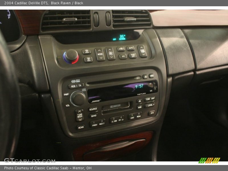 Controls of 2004 DeVille DTS