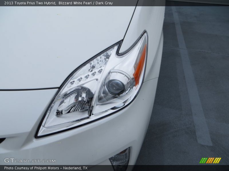 Blizzard White Pearl / Dark Gray 2013 Toyota Prius Two Hybrid