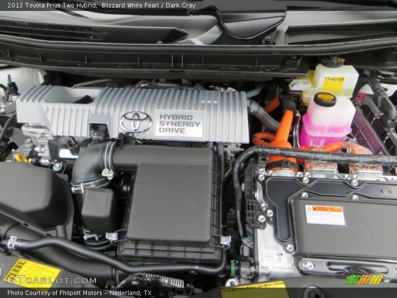 Blizzard White Pearl / Dark Gray 2013 Toyota Prius Two Hybrid