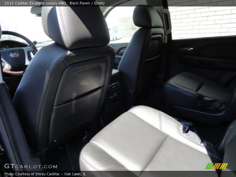 Black Raven / Ebony 2013 Cadillac Escalade Luxury AWD