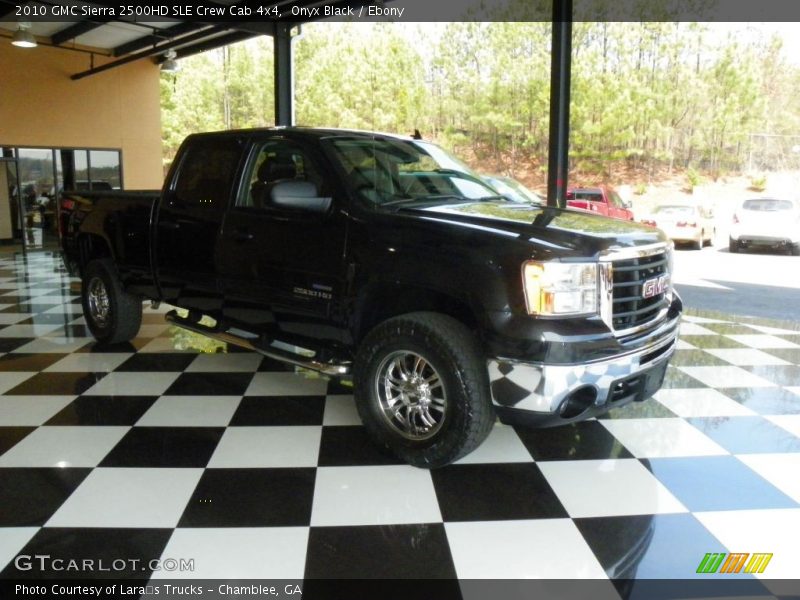 Onyx Black / Ebony 2010 GMC Sierra 2500HD SLE Crew Cab 4x4