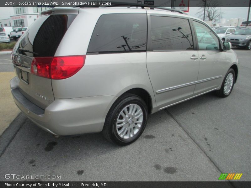 Silver Shadow Pearl / Stone 2007 Toyota Sienna XLE AWD