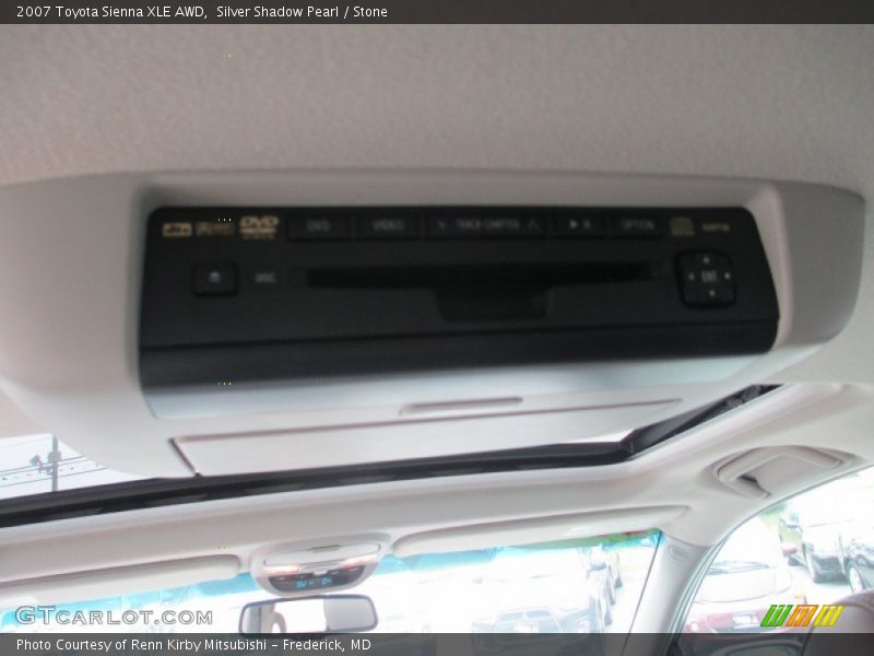 Silver Shadow Pearl / Stone 2007 Toyota Sienna XLE AWD