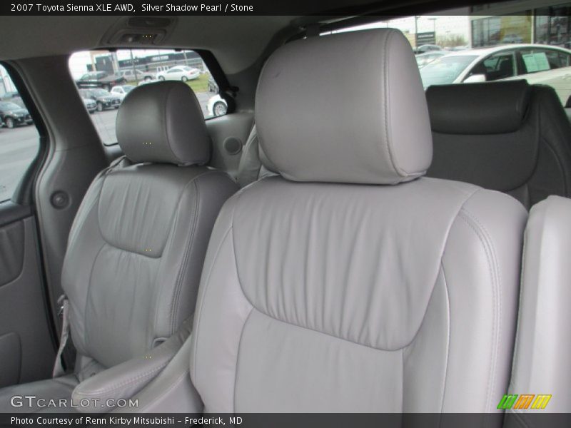 Silver Shadow Pearl / Stone 2007 Toyota Sienna XLE AWD