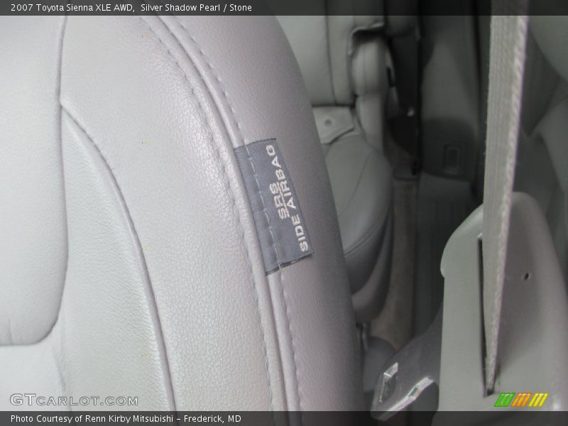 Silver Shadow Pearl / Stone 2007 Toyota Sienna XLE AWD