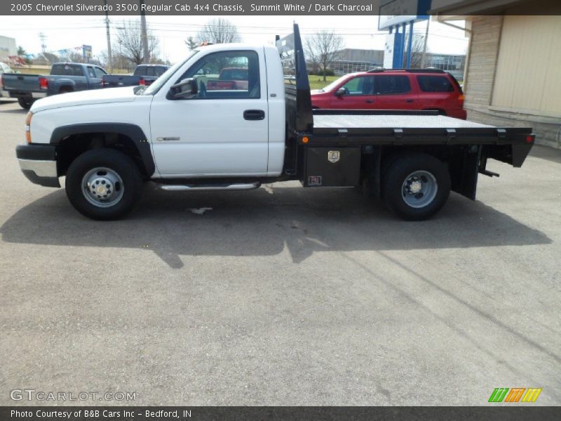 Summit White / Dark Charcoal 2005 Chevrolet Silverado 3500 Regular Cab 4x4 Chassis