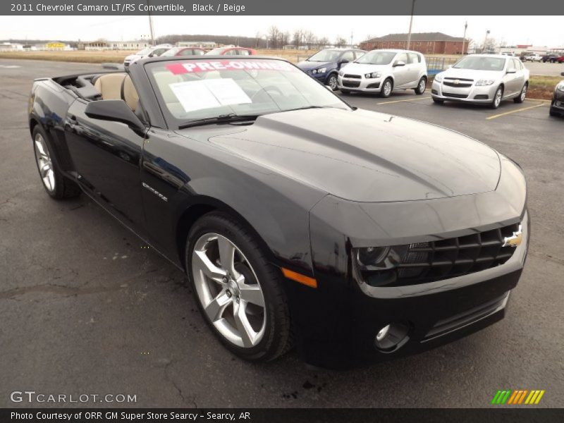 Front 3/4 View of 2011 Camaro LT/RS Convertible