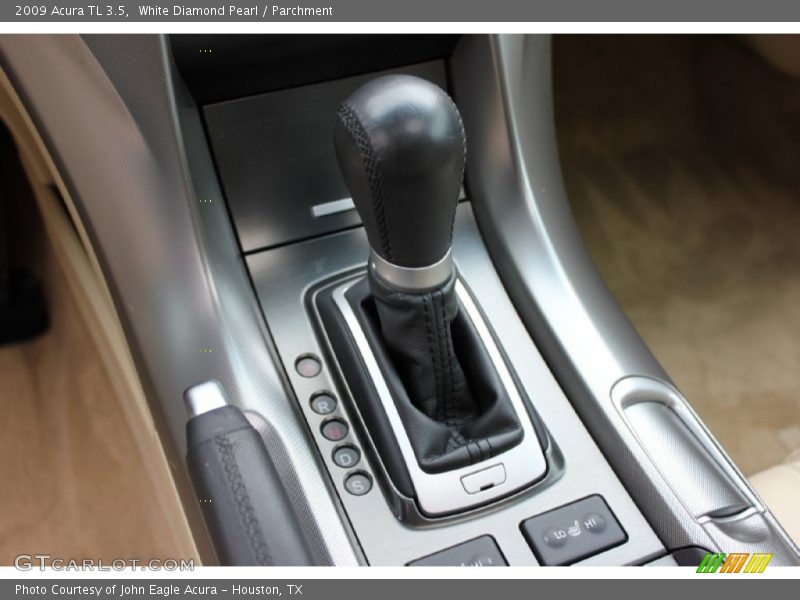 White Diamond Pearl / Parchment 2009 Acura TL 3.5