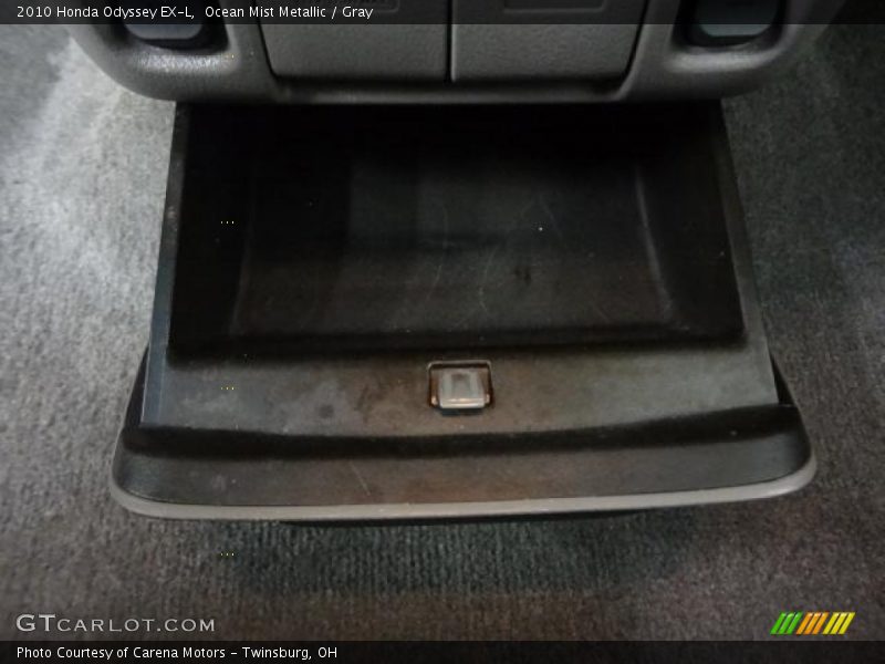Ocean Mist Metallic / Gray 2010 Honda Odyssey EX-L