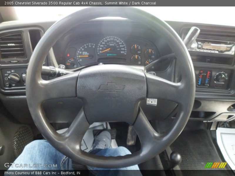 Summit White / Dark Charcoal 2005 Chevrolet Silverado 3500 Regular Cab 4x4 Chassis