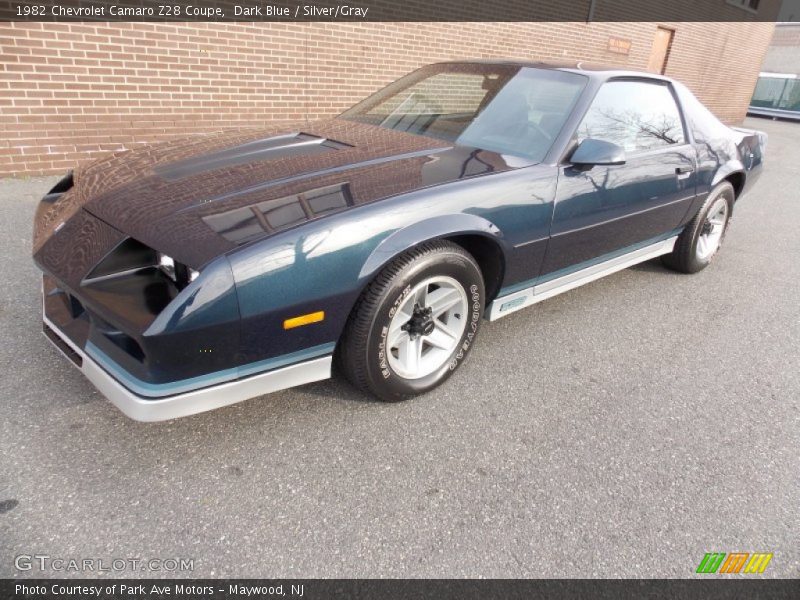 Front 3/4 View of 1982 Camaro Z28 Coupe