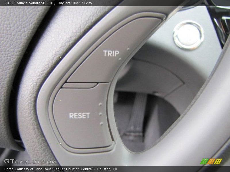 Radiant Silver / Gray 2013 Hyundai Sonata SE 2.0T