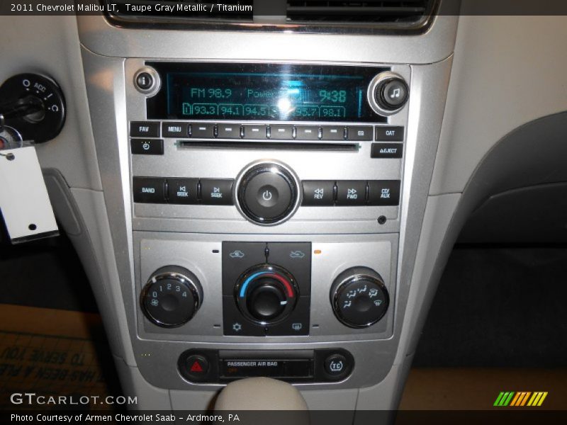 Taupe Gray Metallic / Titanium 2011 Chevrolet Malibu LT
