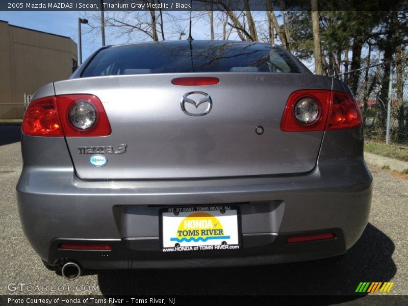 Titanium Gray Metallic / Black 2005 Mazda MAZDA3 i Sedan