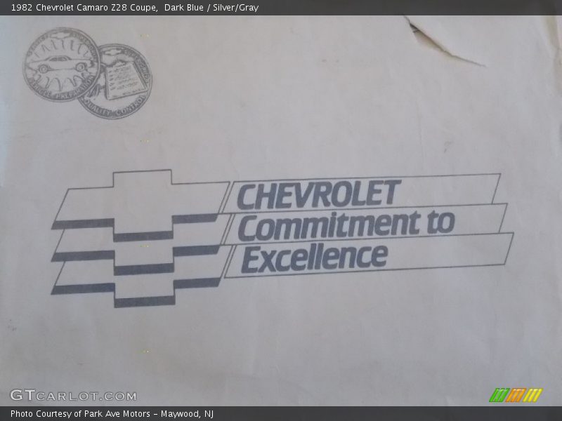 Dark Blue / Silver/Gray 1982 Chevrolet Camaro Z28 Coupe