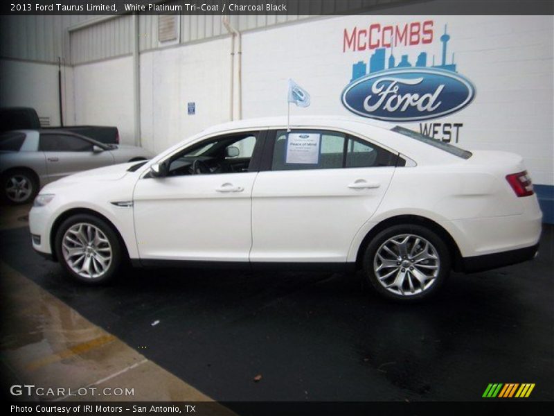 White Platinum Tri-Coat / Charcoal Black 2013 Ford Taurus Limited