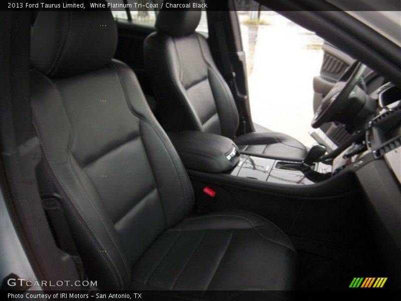 White Platinum Tri-Coat / Charcoal Black 2013 Ford Taurus Limited